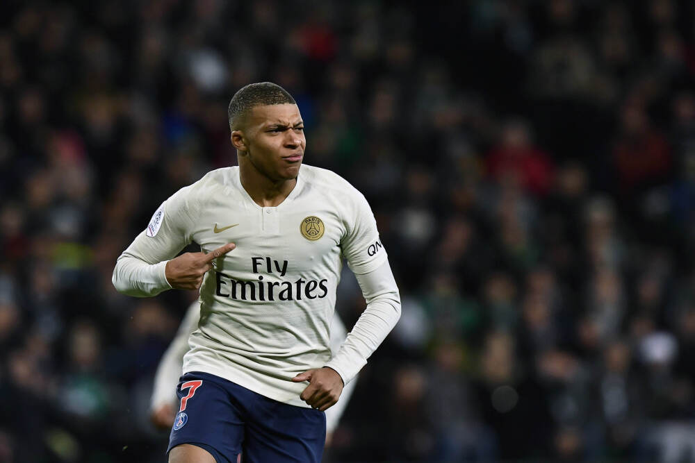 DeepSeek陈德里：AI变革短期机遇多，但长期可能风险更大